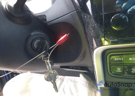 2017 Toyota Corolla Se из США, поврежденный, VIN 2T1BURHE3HC785732